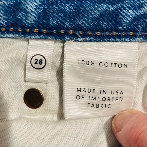 GRLFND SZ 28 Karolina Button Fly Distressed Raw Hem Light Wash Jeans - Picture 15 of 16